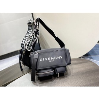 지방시 givenchy 범백