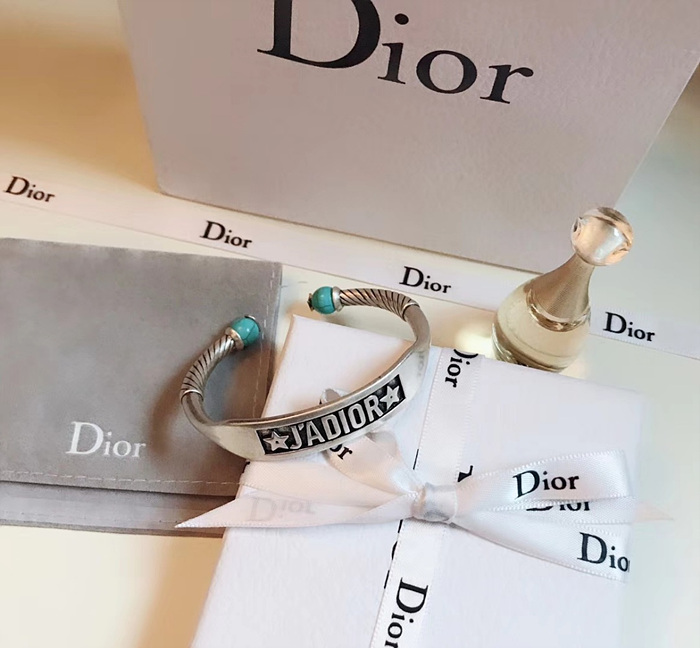 디올 dior ja 레터링 브레이슬릿