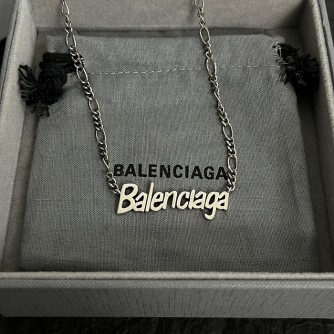 발렌시아가 balenciaga 목걸이